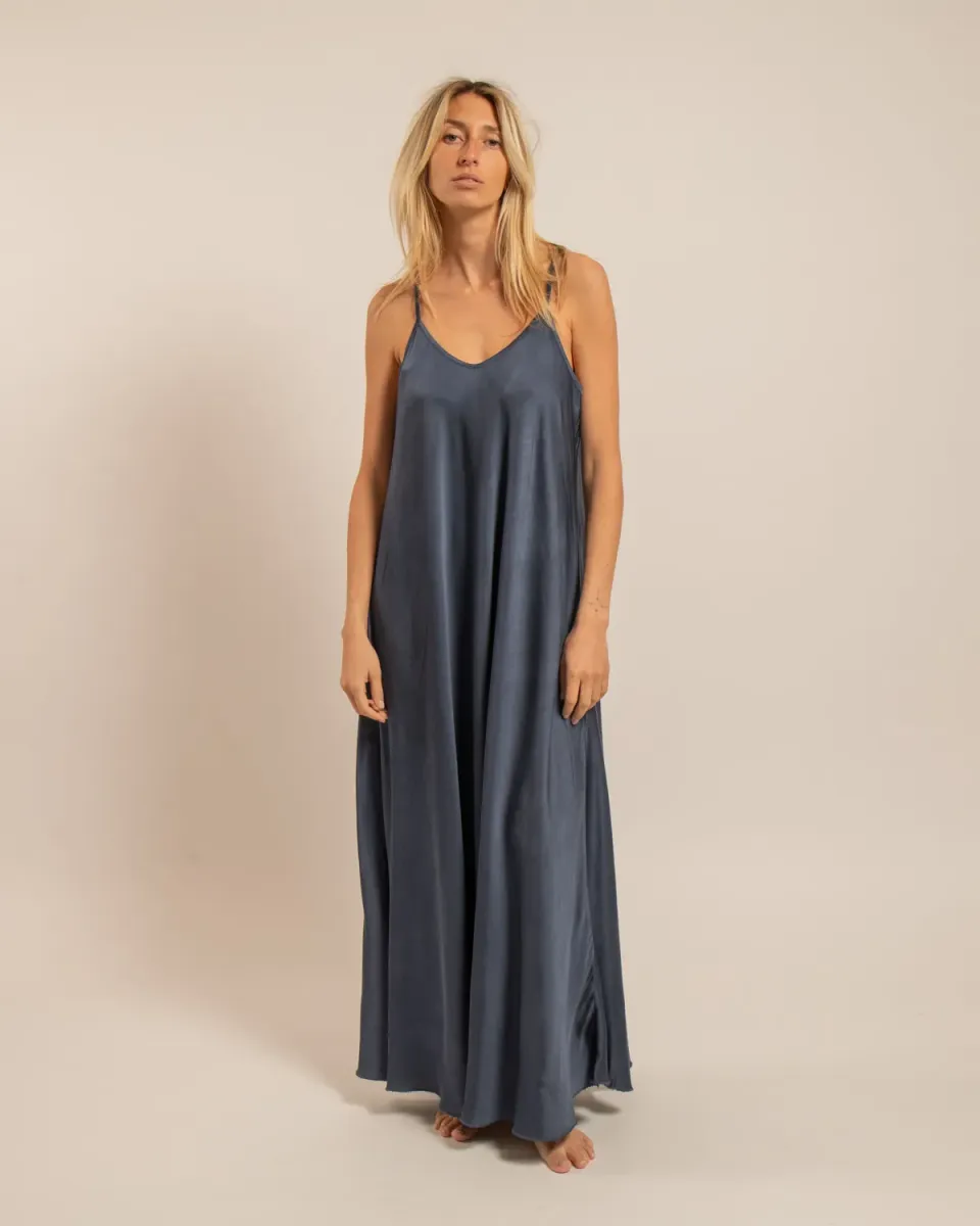 AOKYANOS Buffalo Nuit robe longue satinée