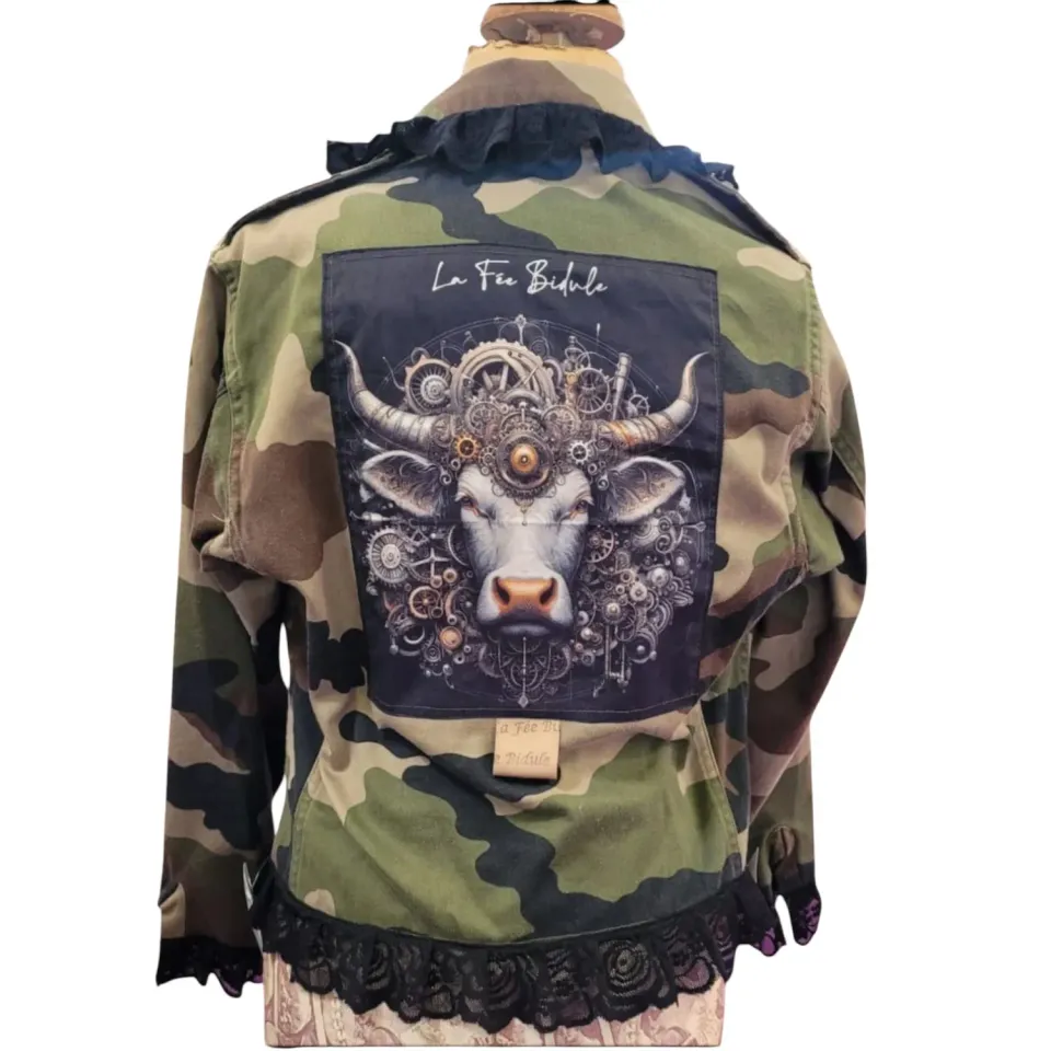 La Fée Bidule Marguerite veste militaire vache steampunk