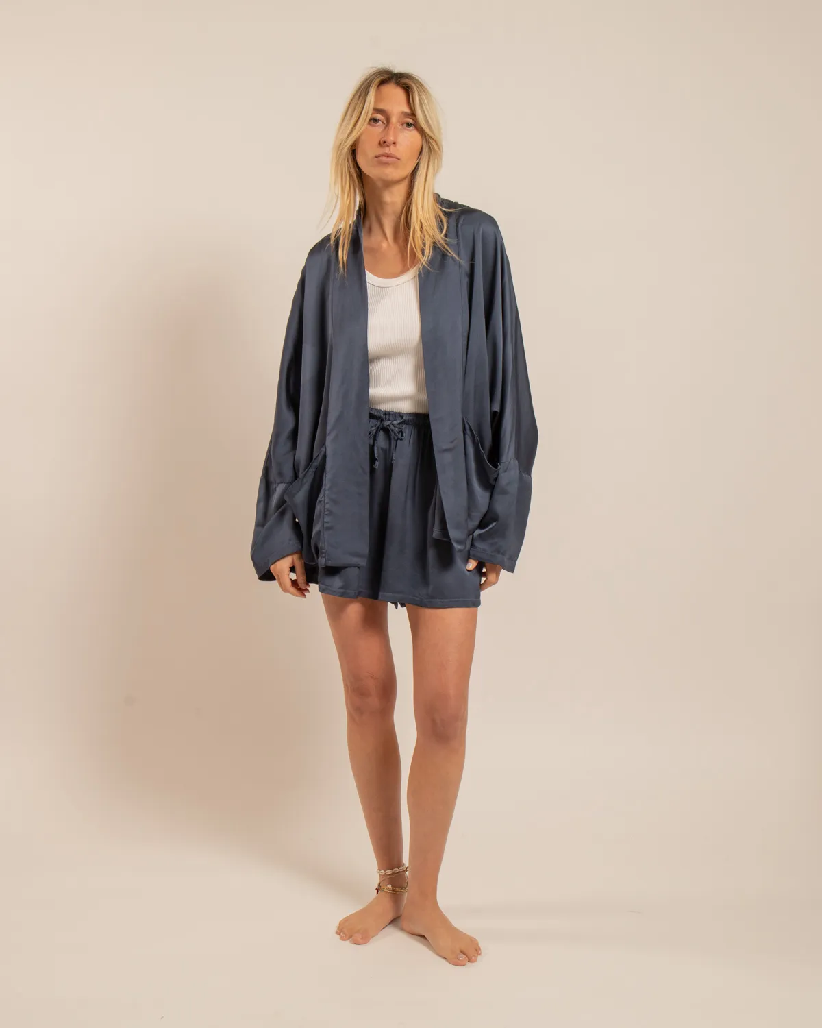 AOKYANOS Chicago Nuit Light veste kimono satinée nuit taille unique