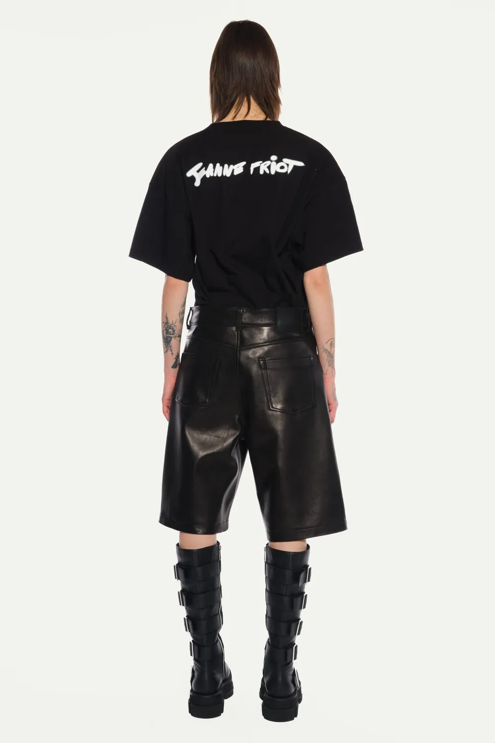 JEANNE FRIOT Leather Bermuda short cuir noir