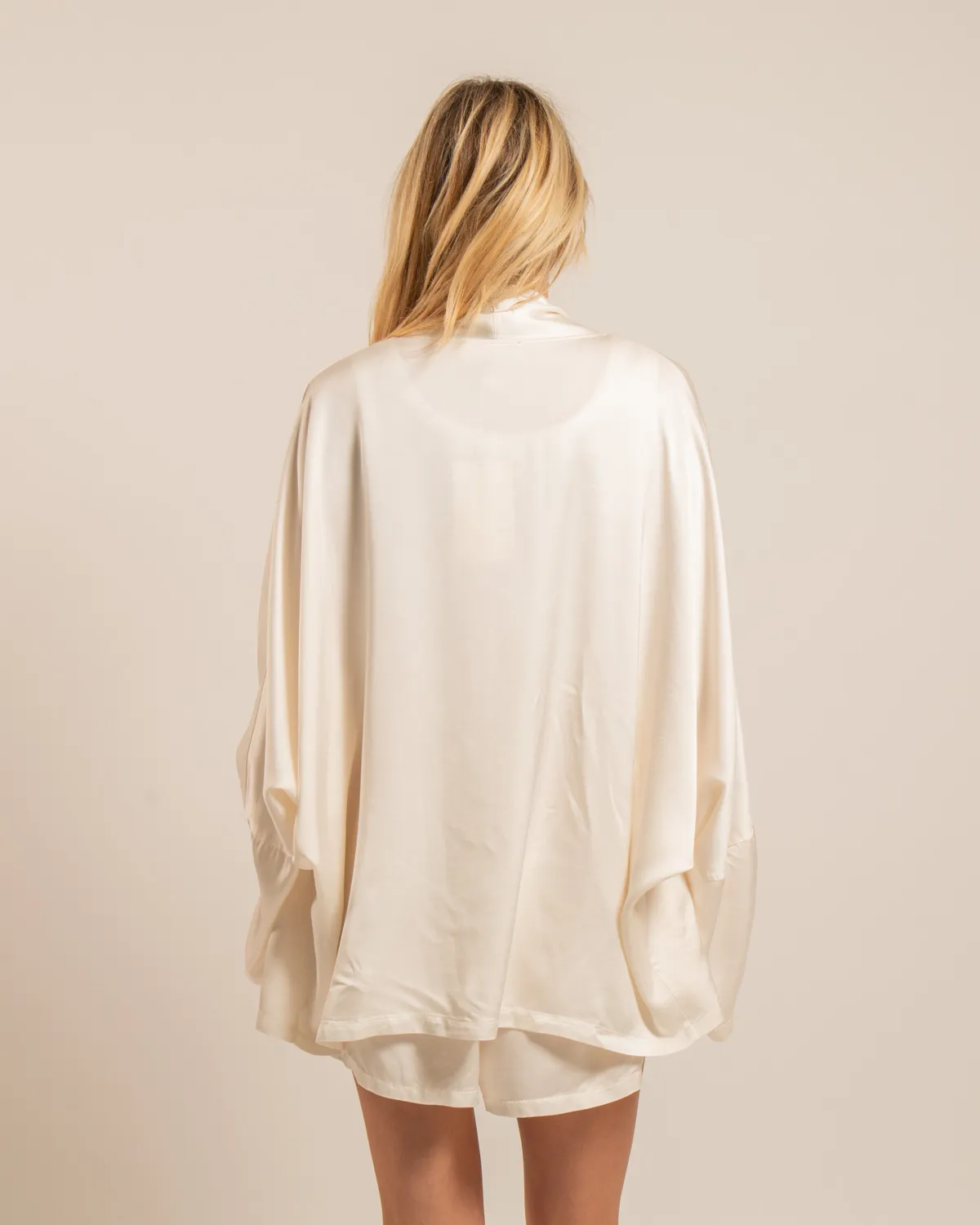AOKYANOS Chicago crème kimono viscose taille unique