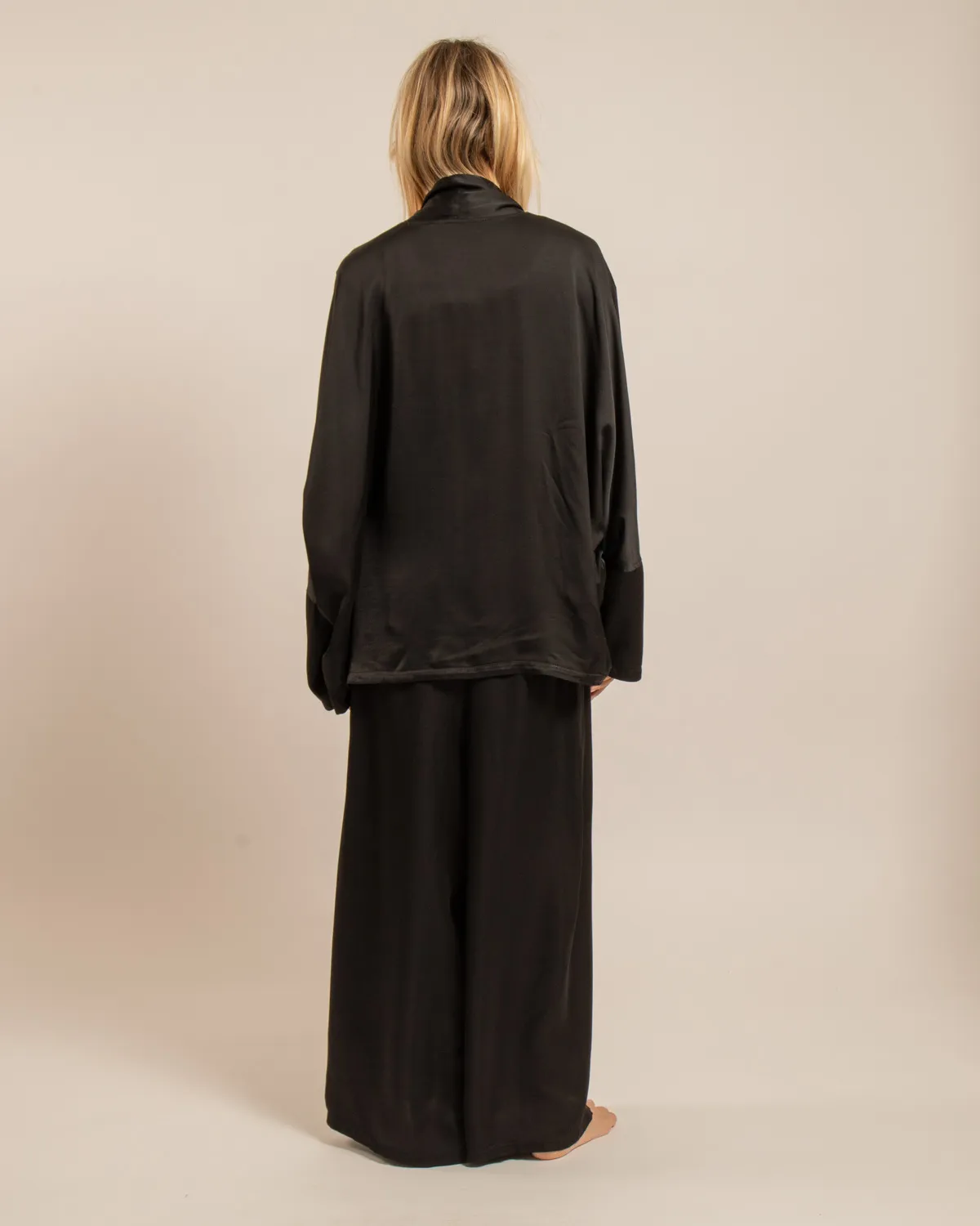 AOKYANOS Chicago Noir Light veste kimono noire viscose