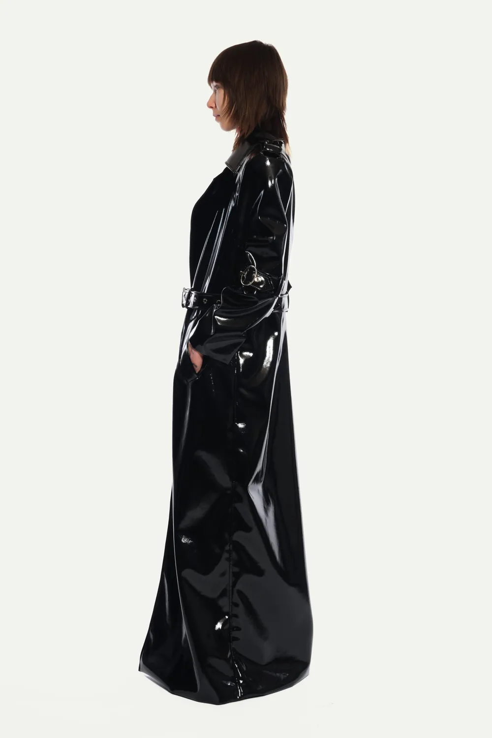 Jeanne Friot Debbie Long Coat manteau vinyl noir ceinture