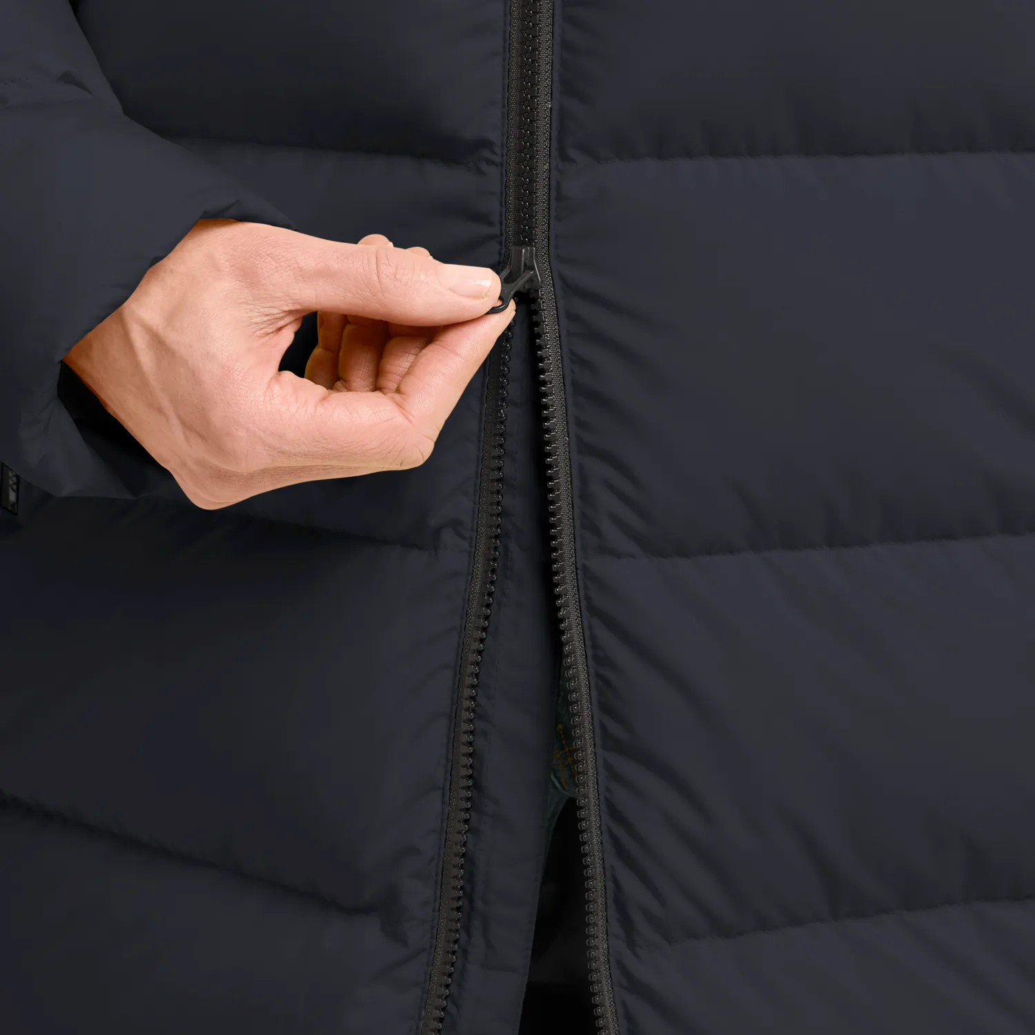 Jack Wolfskin Frozen Palace Coat W manteau duvet femme