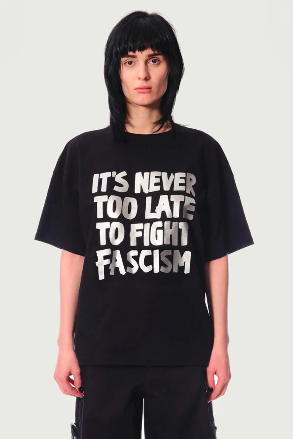 JEANNE FRIOT Fight Tee tee-shirt oversize noir slogan