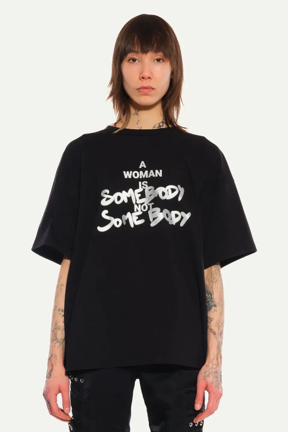 JEANNE FRIOT A Woman tee oversize noir argenté
