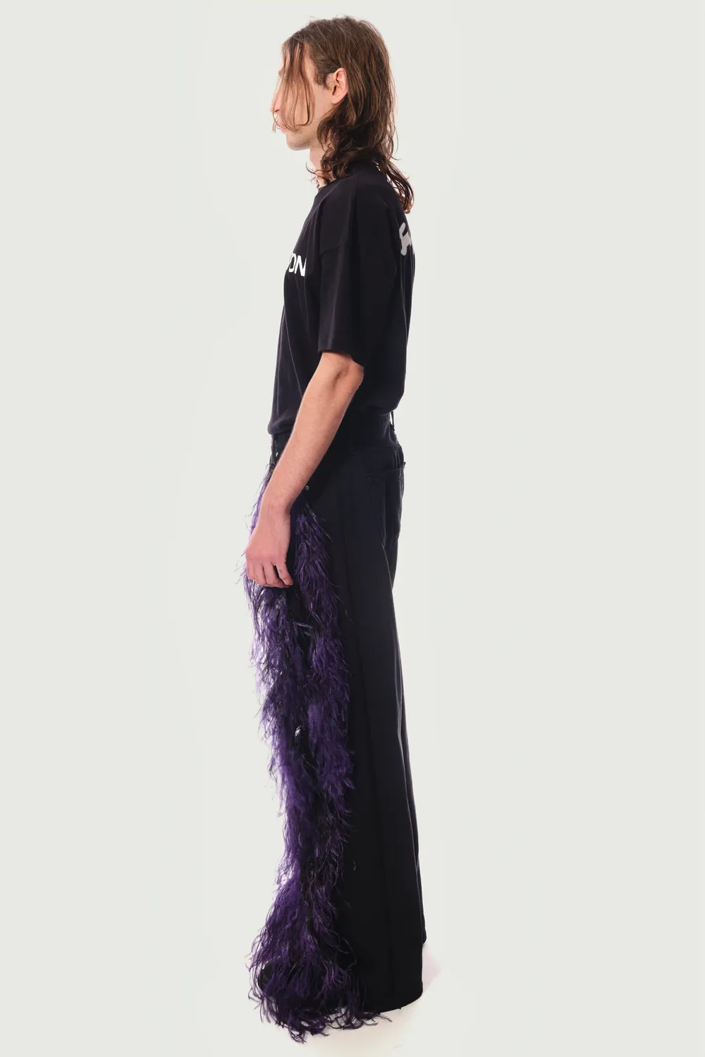 JEANNE FRIOT Awake Peacock Pants jean large noir plumes violet
