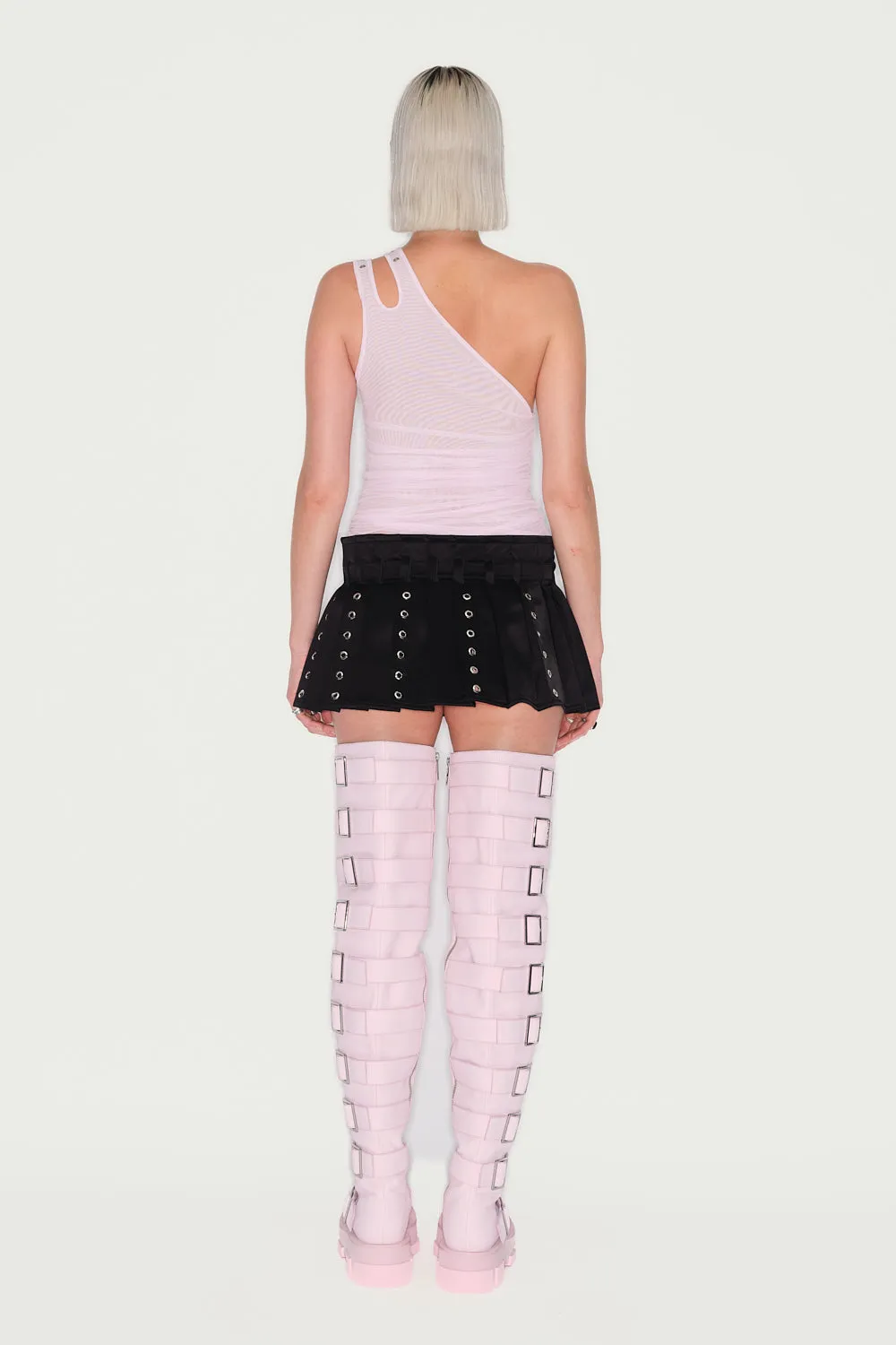 Jeanne Friot Eloi Mini Kilt jupe noire satin œillets