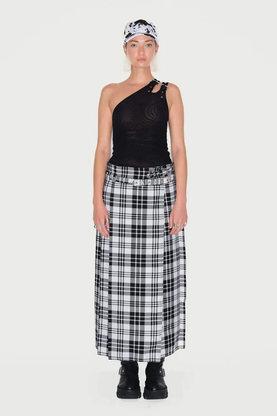 Jeanne Friot Resistance Long Kilt plissé tartan noir